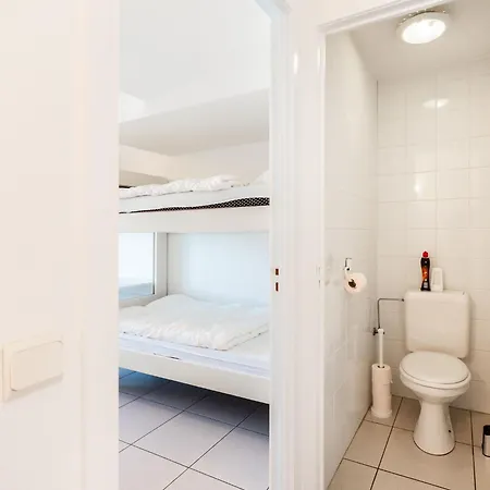 Apartment In Oostduinkerke With Garage *